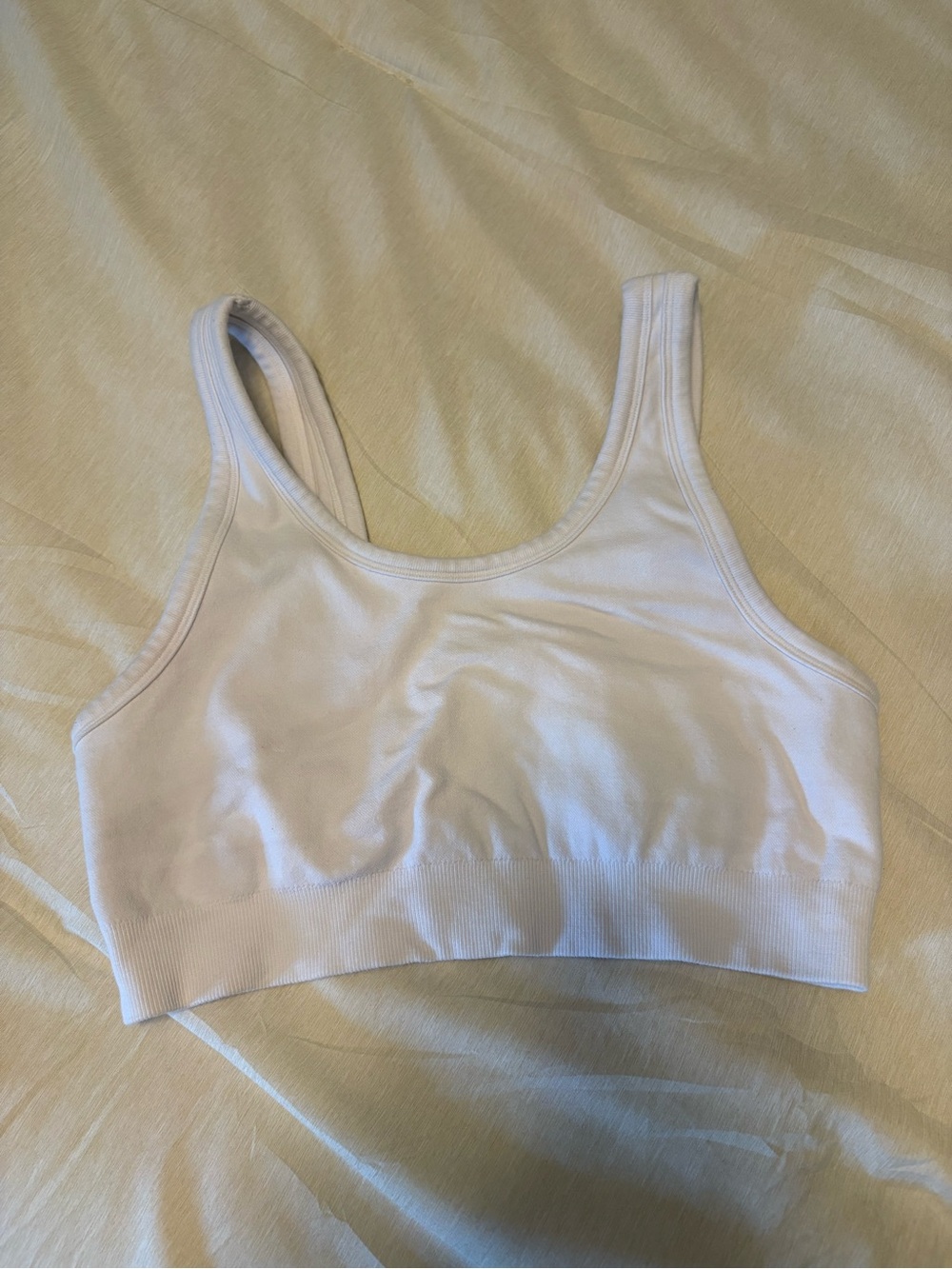 ALO Yoga White Scoop Neck Sports Bra